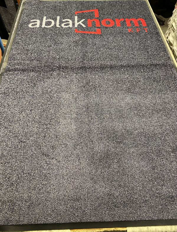 Fußmatten mit Logos - IMG-0548.jpg